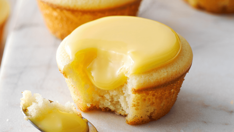 Vanilla Magic Custard Cupcakes