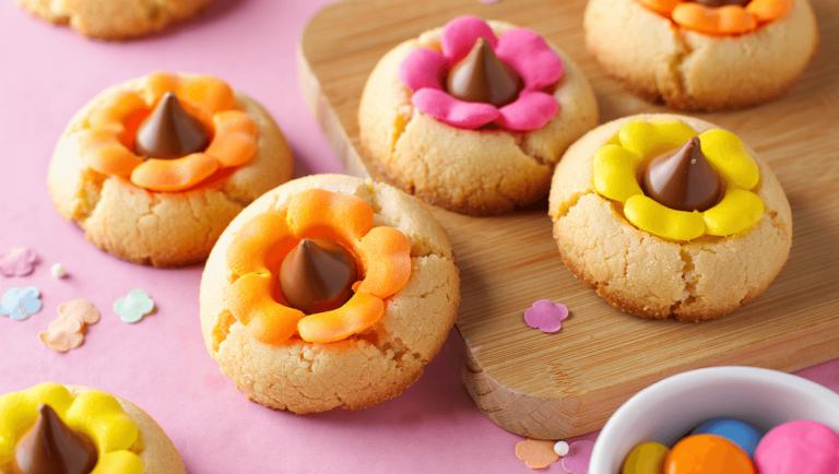 Easter Blossom Cookies
