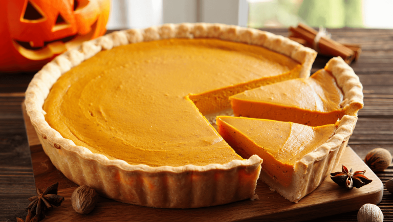 Pumpkin pie : la tarte américaine à la citrouille qu’on a tous envie de faire cet automne