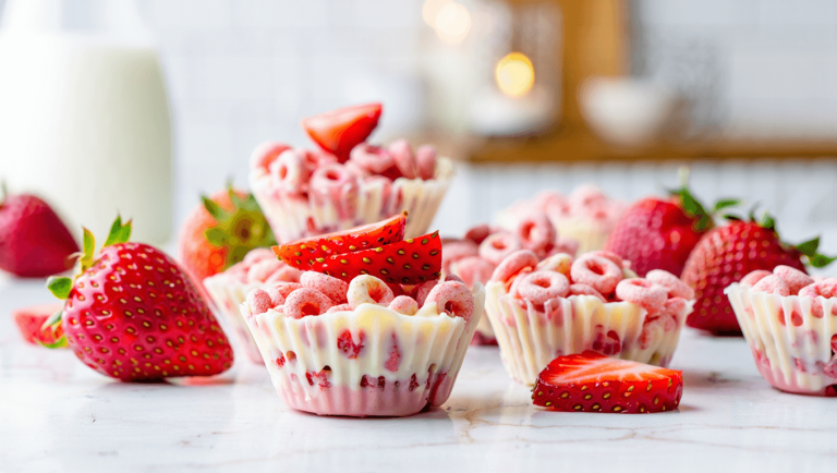 White Chocolate Strawberry Cheerios Cups