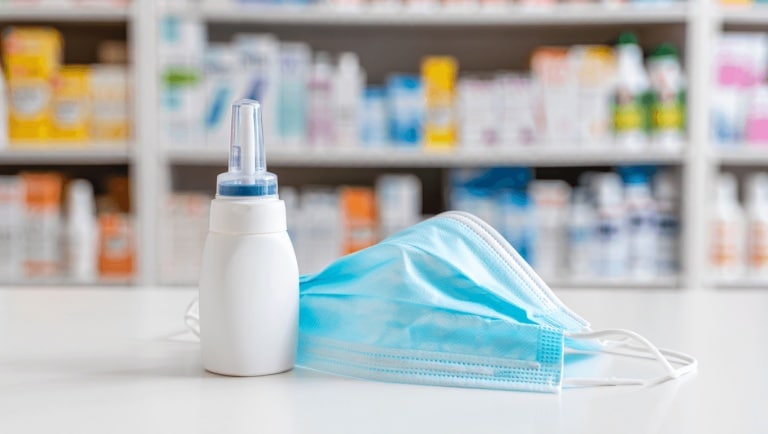 Drugstore Nasal Spray May Cut COVID-19 Risk by 69%, Cold Risk by 71%