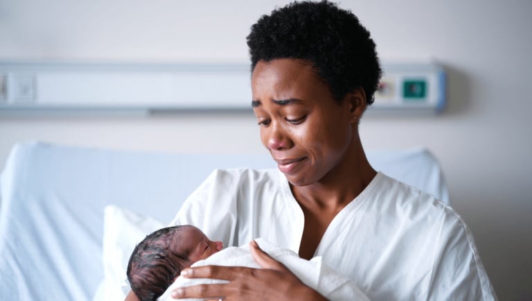 TikTok Chef Tini Younger Says 1 of Her Twin Baby Girls Died After Placental Abruption