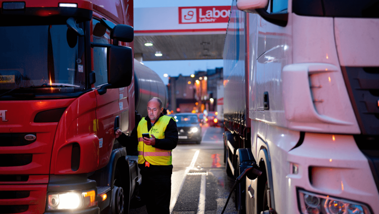 Labour threatens another major petrol and diesel vehicle ban in net zero push