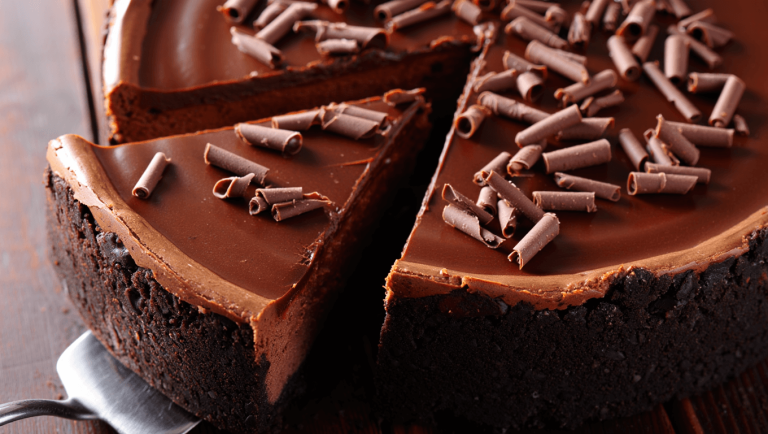 Triple Chocolate Cheesecake with Oreo Crust