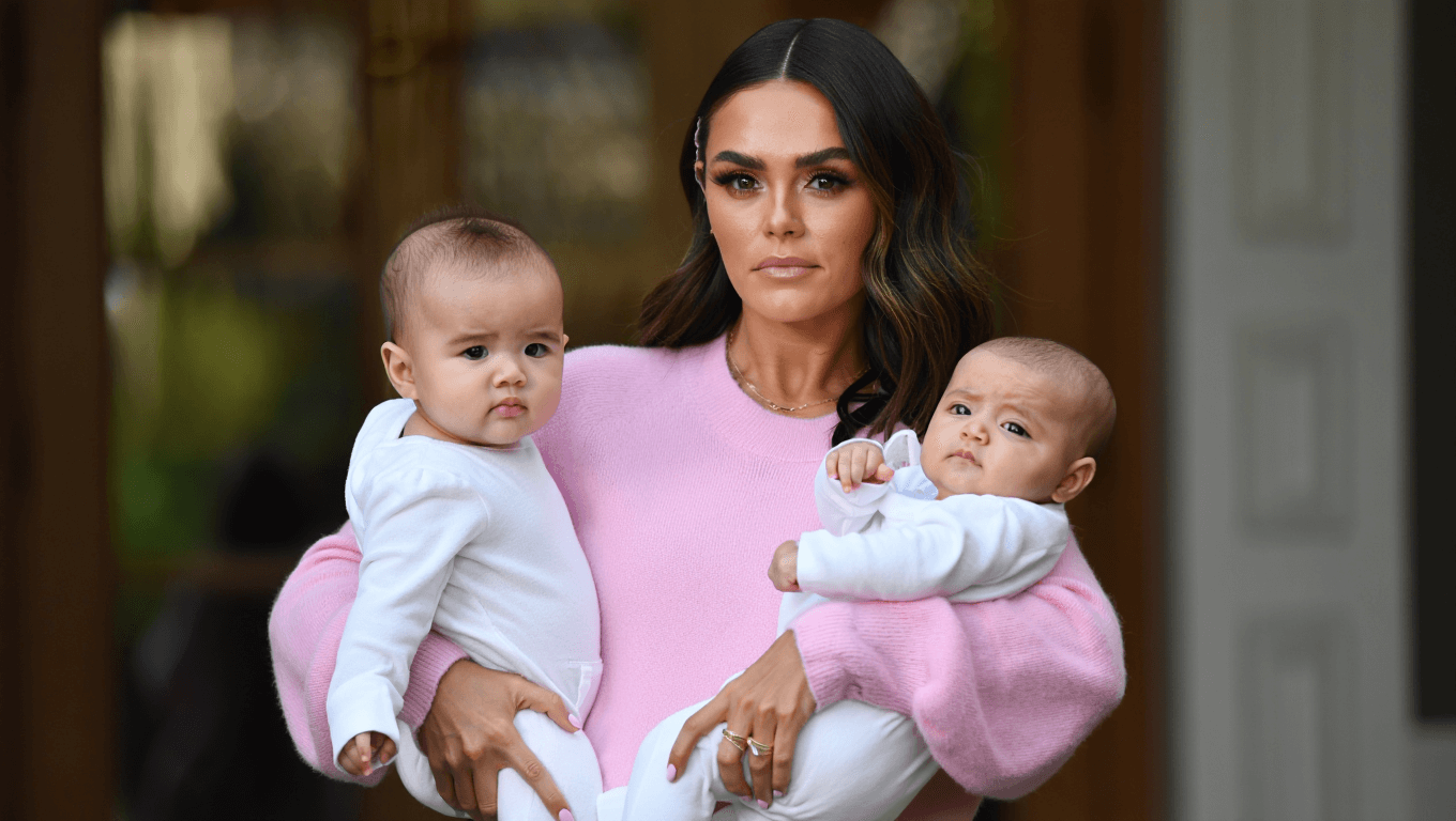 Jesy Nelson and her twins