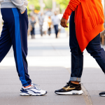 Katie Holmes, Mindy Kaling, and More Stars Reminded Us of the Comfy Shoe Style We Need Ahead of Walking-Heavy Days