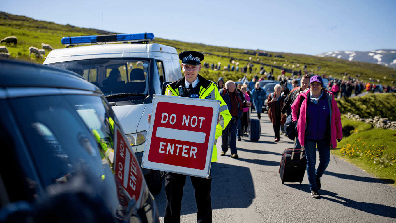 Visitors at British tourist hotspot issued 'significant' removal warning ahead of Easter weekend