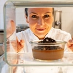 Mousse au chocolat : l'astuce de la cheffe Stéphanie Le Quellec pour une texture parfaite