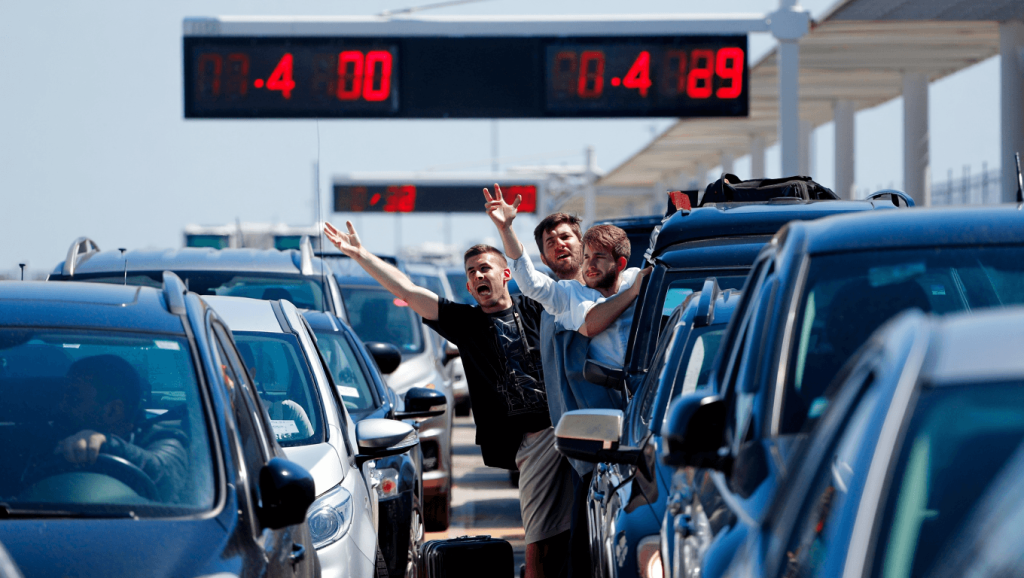 Labour under pressure to tackle airport parking charges mayhem