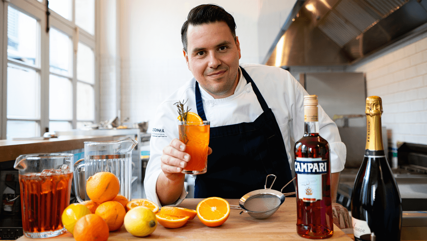 Et si vous prépariez votre propre Aperol ? L'incroyable recette du chef Thibaut Spiwack pour révolutionner vos Spritz
