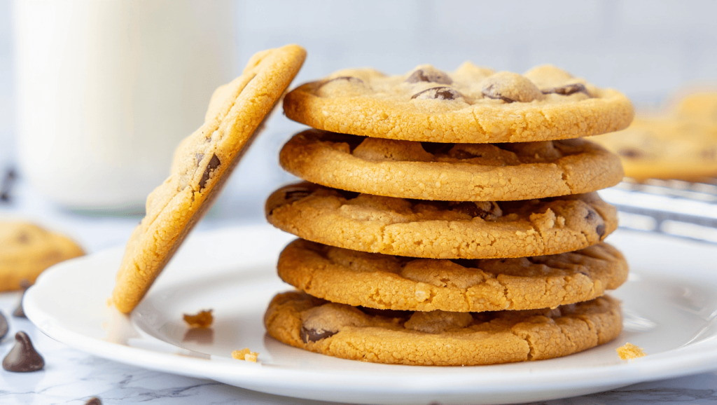 Chocolate Chip Shortbread Cookies with Peanut Butter