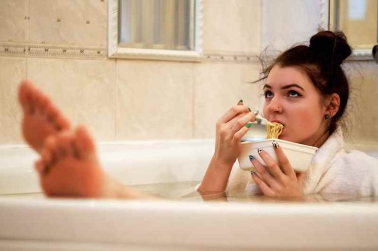 3 Surprising Ways Stress Changes Your Relationship With Food Knead to Cook