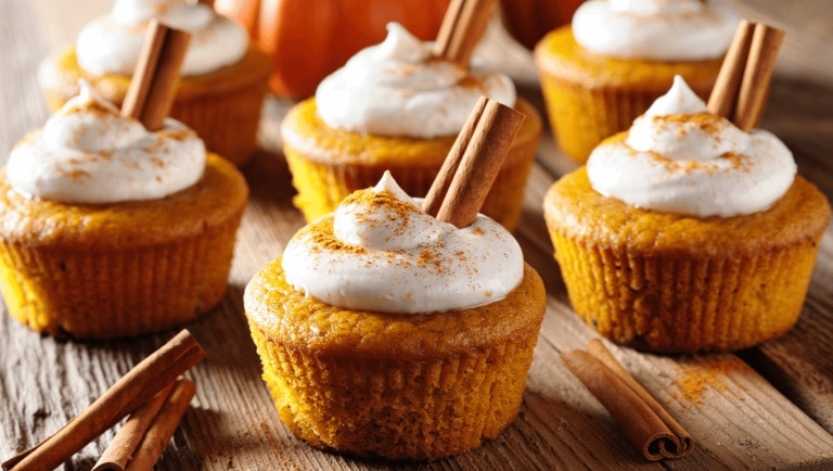 OMG Pumpkin Pie Cupcakes