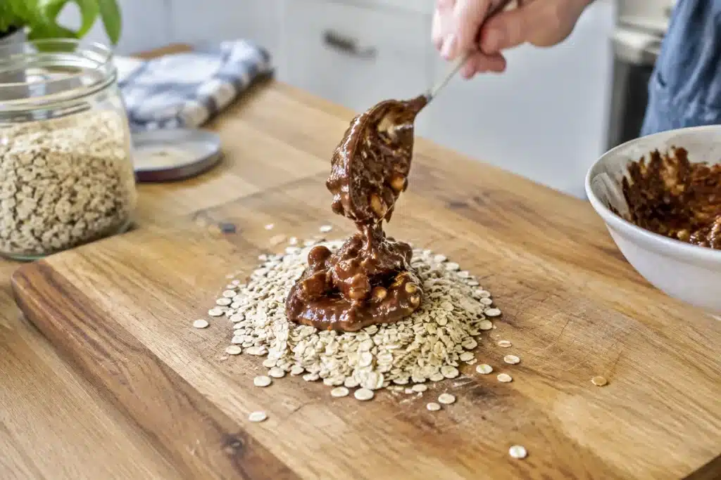 No-bake chocolate oatmeal cookies: quick 10-minute recipe
